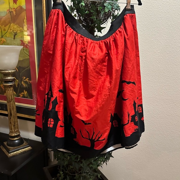 ModclothXCollectif  ALINE Skirt With POCKETS! - Picture 7 of 16